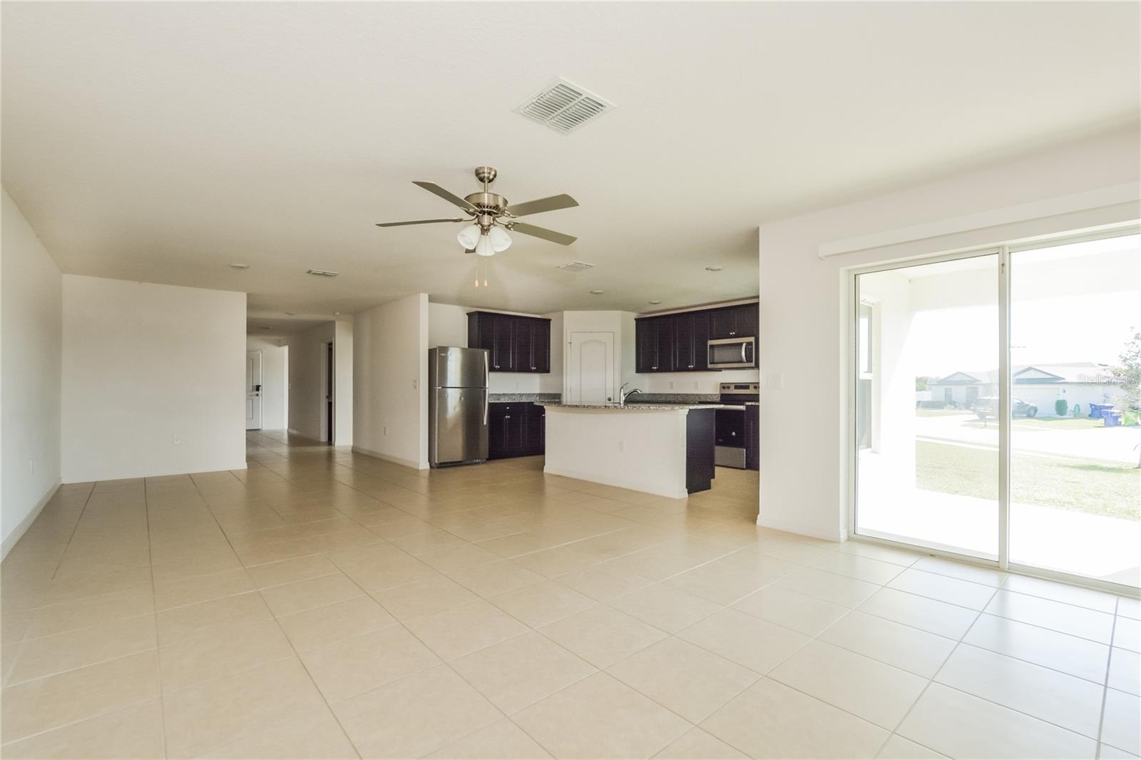 1689 HIDEAWAY FLAT ST, MASCOTTE, FL, 34753