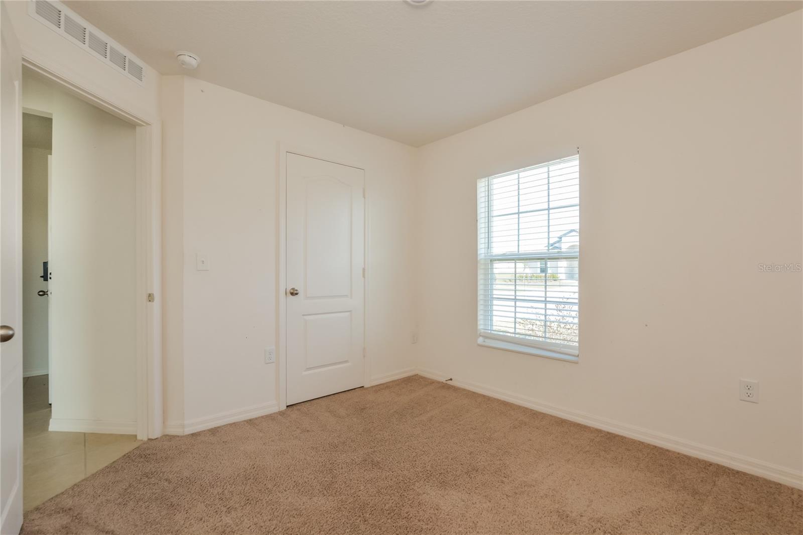 1689 HIDEAWAY FLAT ST, MASCOTTE, FL, 34753