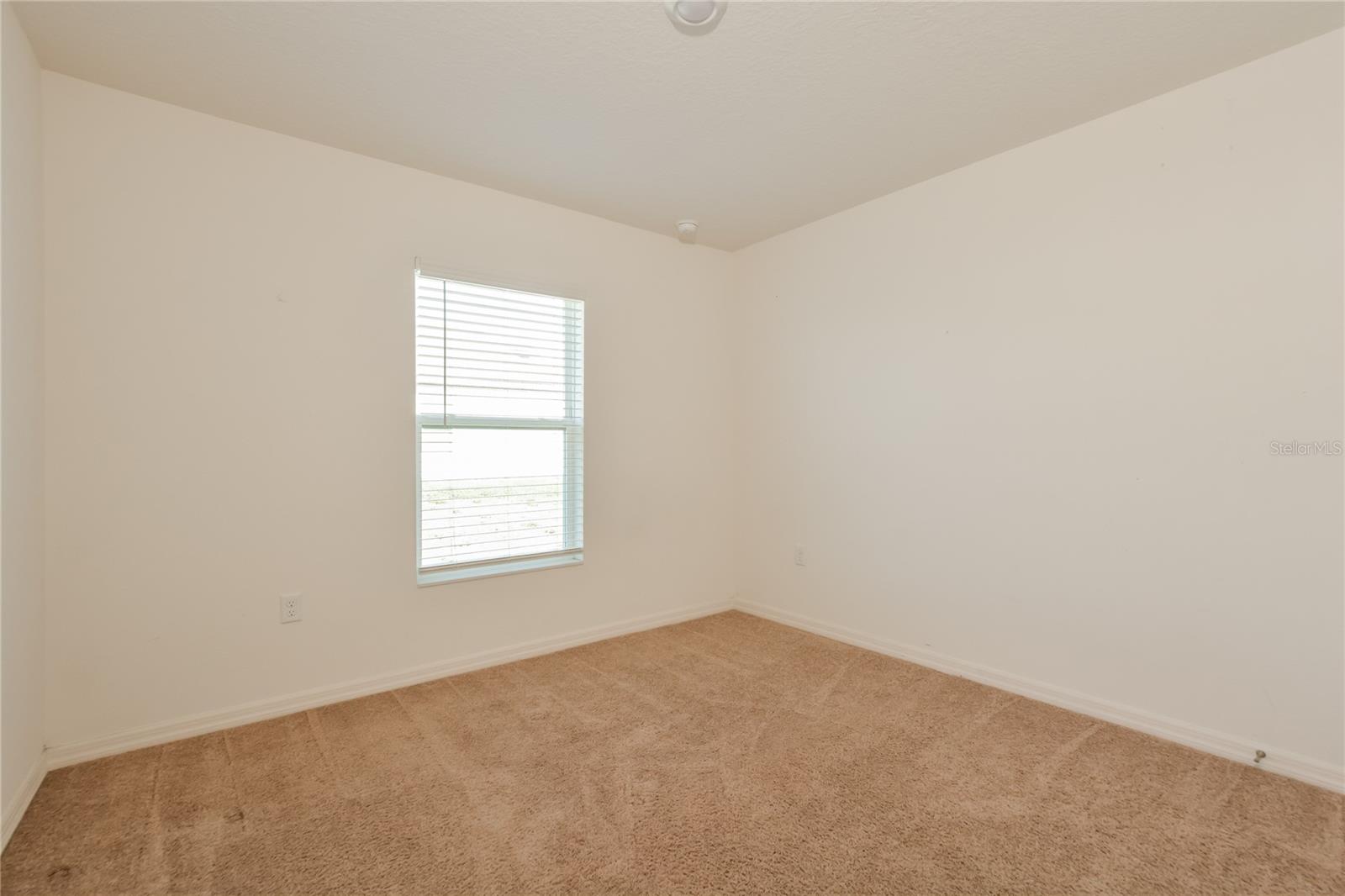 1689 HIDEAWAY FLAT ST, MASCOTTE, FL, 34753