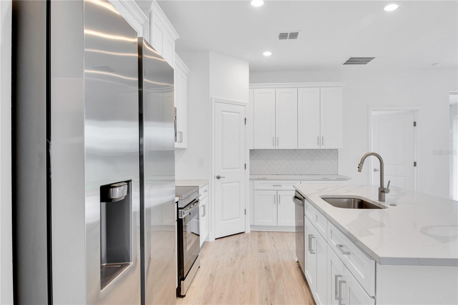 506 MARION OAKS TRL, OCALA, FL, 34473