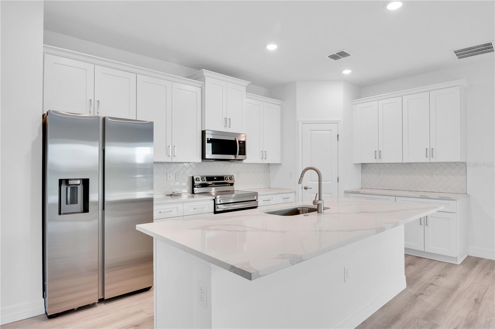 506 MARION OAKS TRL, OCALA, FL, 34473