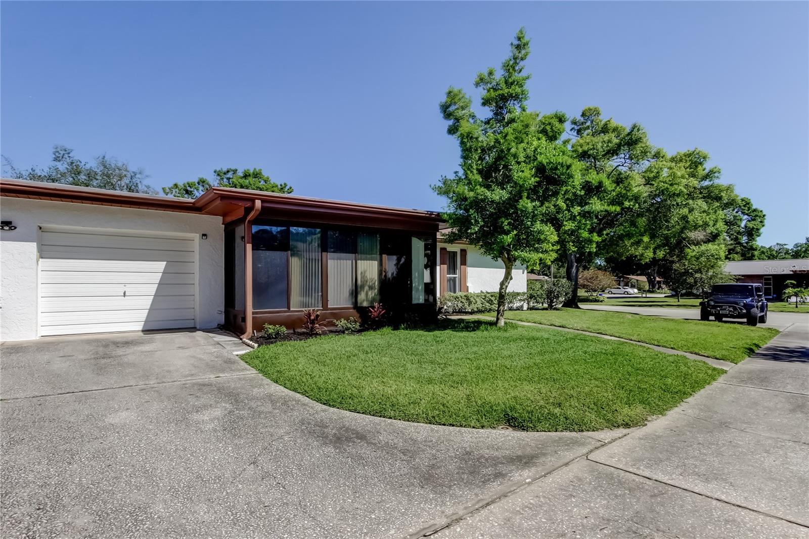 2380 SHELLY DR #B, PALM HARBOR, FL, 34684