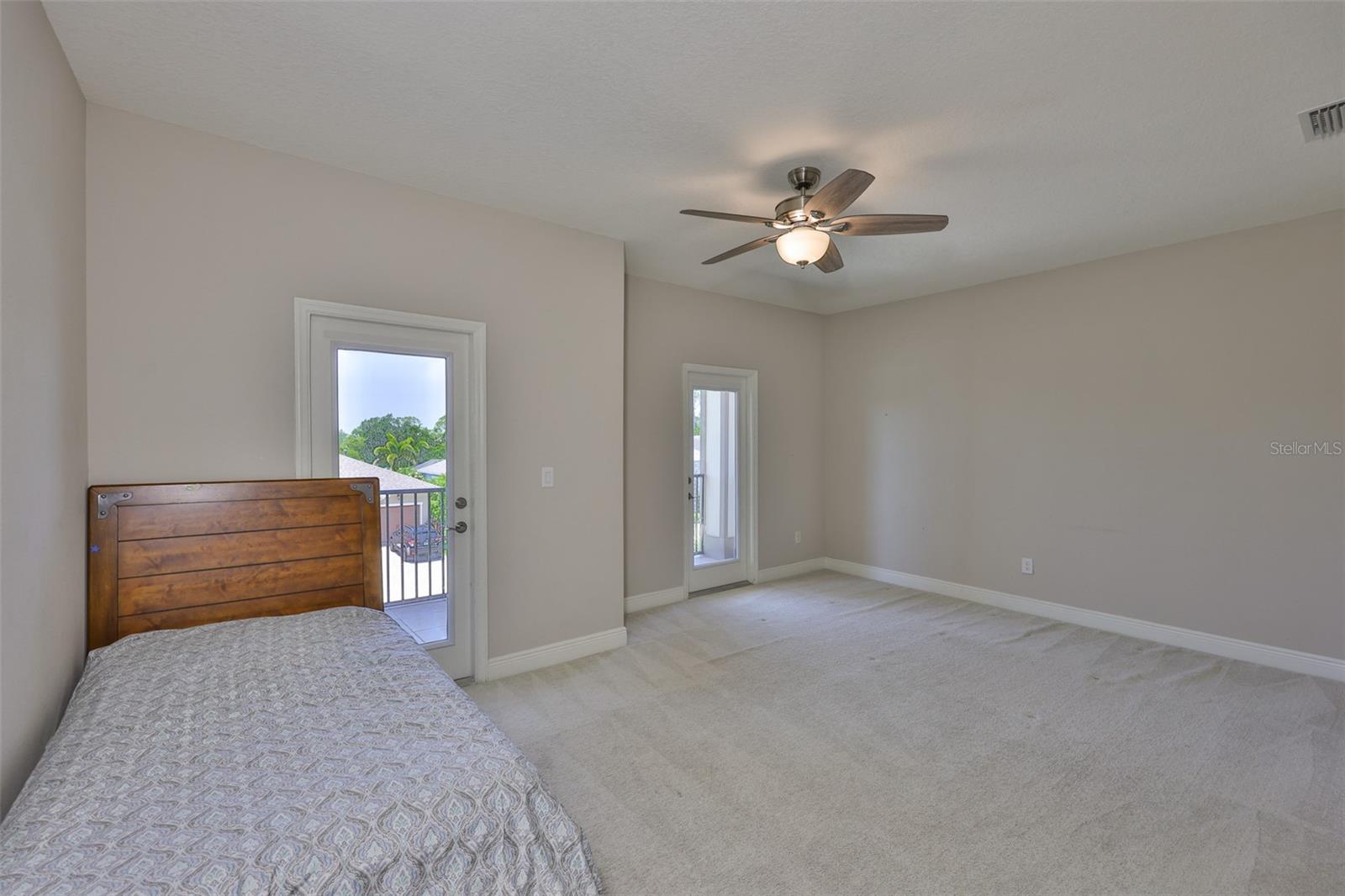 6913 PARK STRAND DR, APOLLO BEACH, FL, 33572