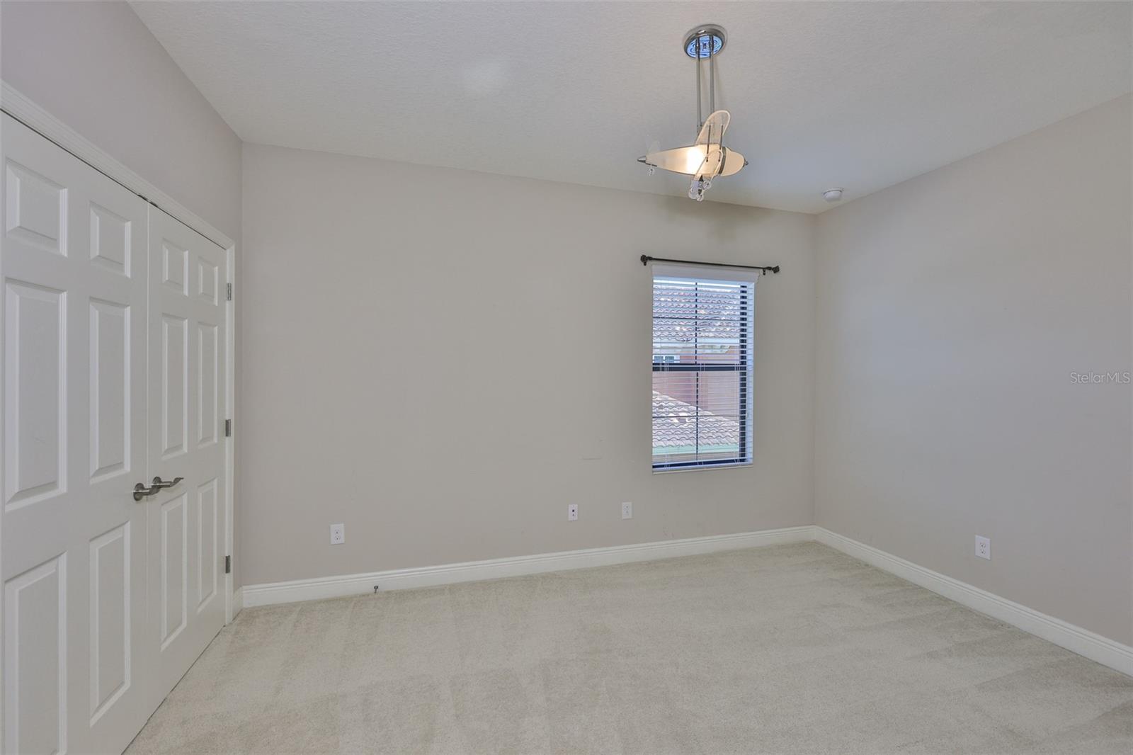 6913 PARK STRAND DR, APOLLO BEACH, FL, 33572