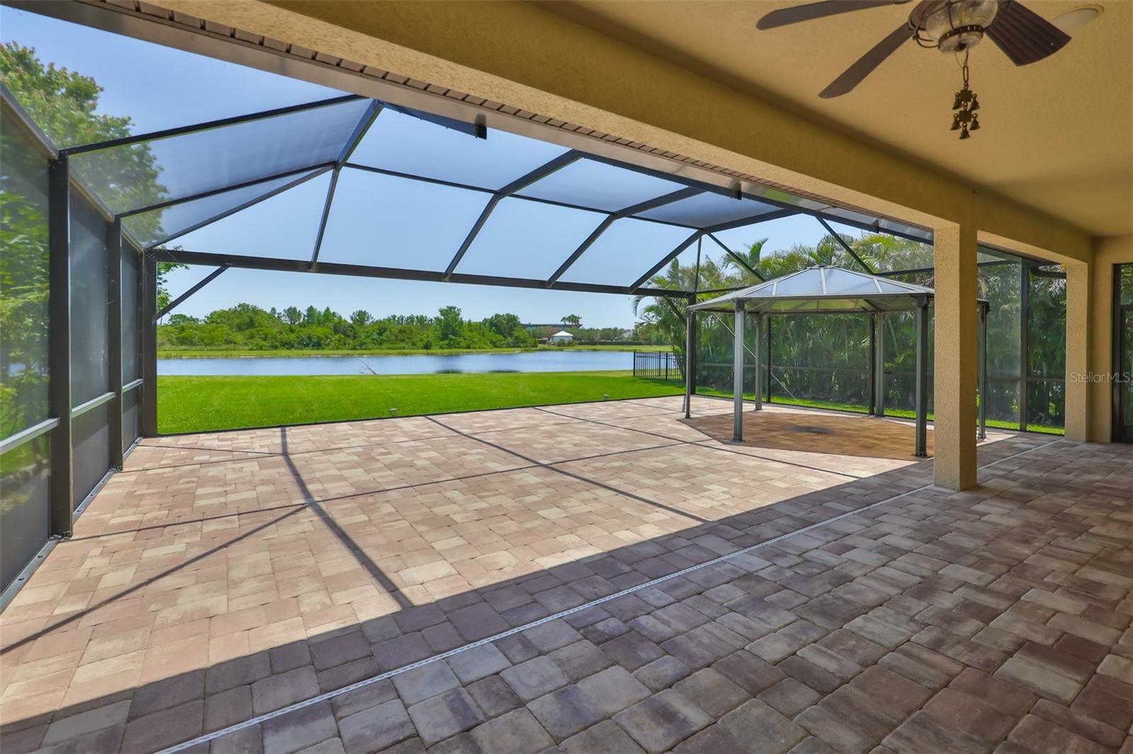 6913 PARK STRAND DR, APOLLO BEACH, FL, 33572