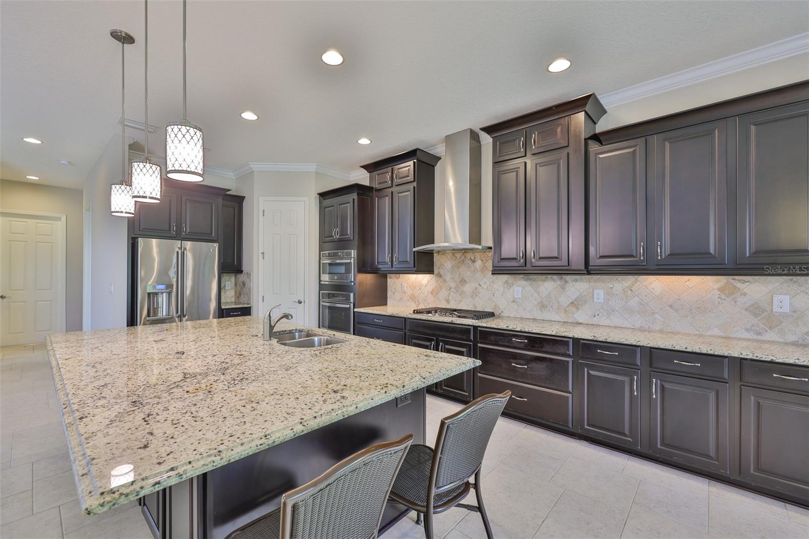 6913 PARK STRAND DR, APOLLO BEACH, FL, 33572