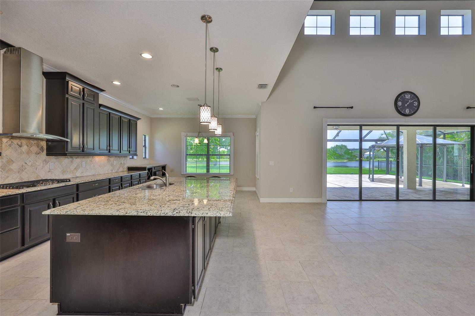 6913 PARK STRAND DR, APOLLO BEACH, FL, 33572