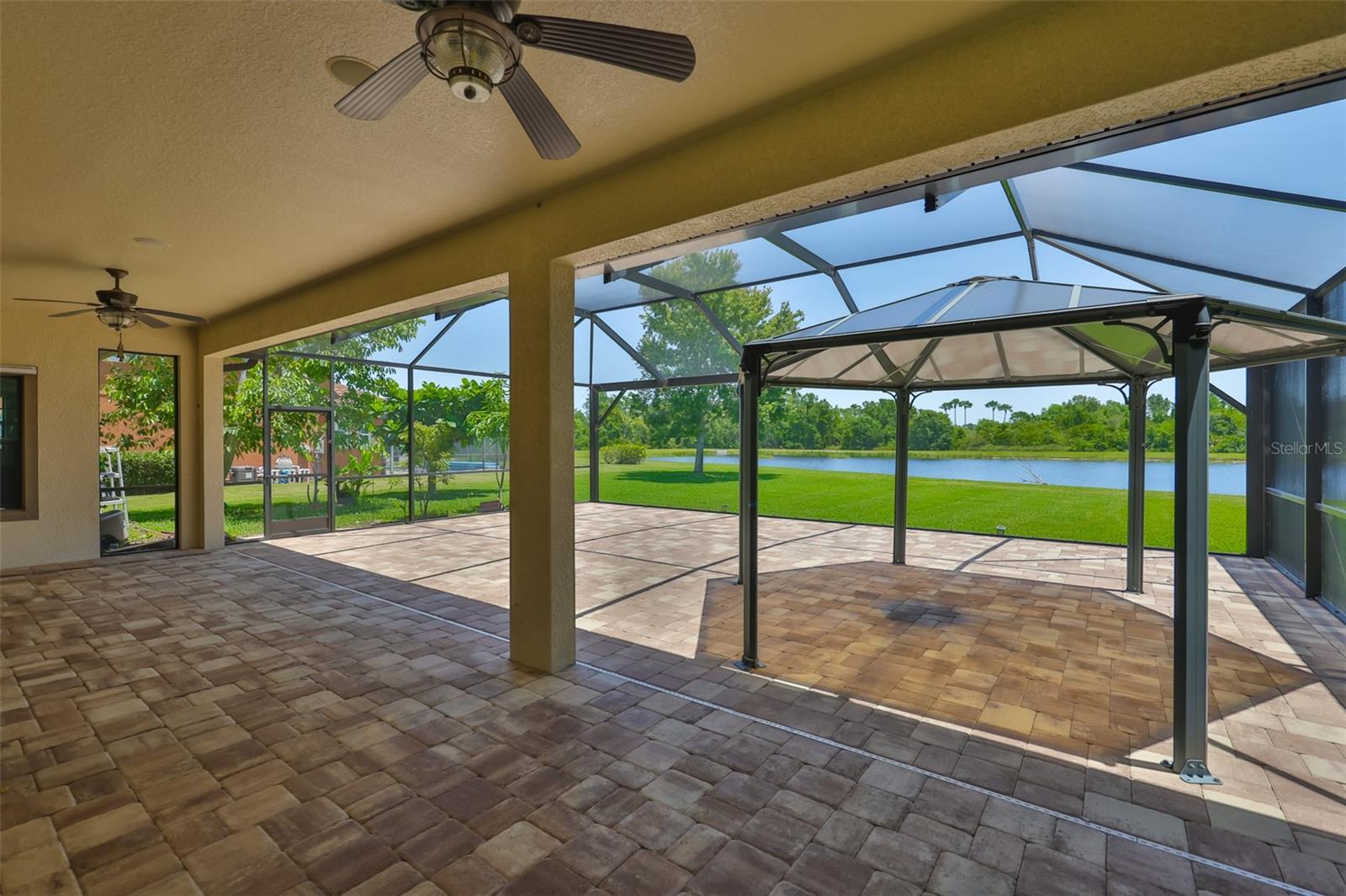 6913 PARK STRAND DR, APOLLO BEACH, FL, 33572