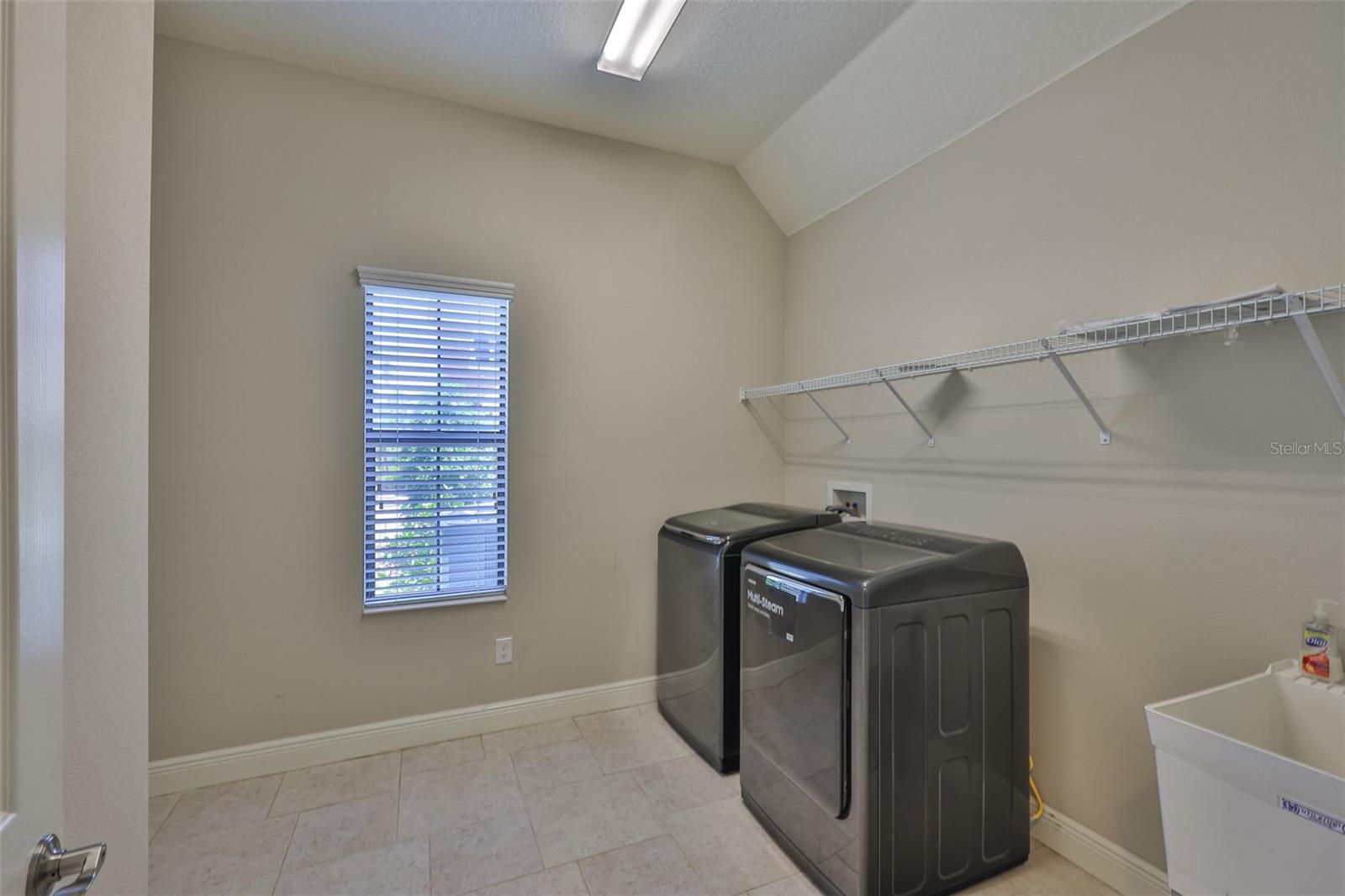 6913 PARK STRAND DR, APOLLO BEACH, FL, 33572