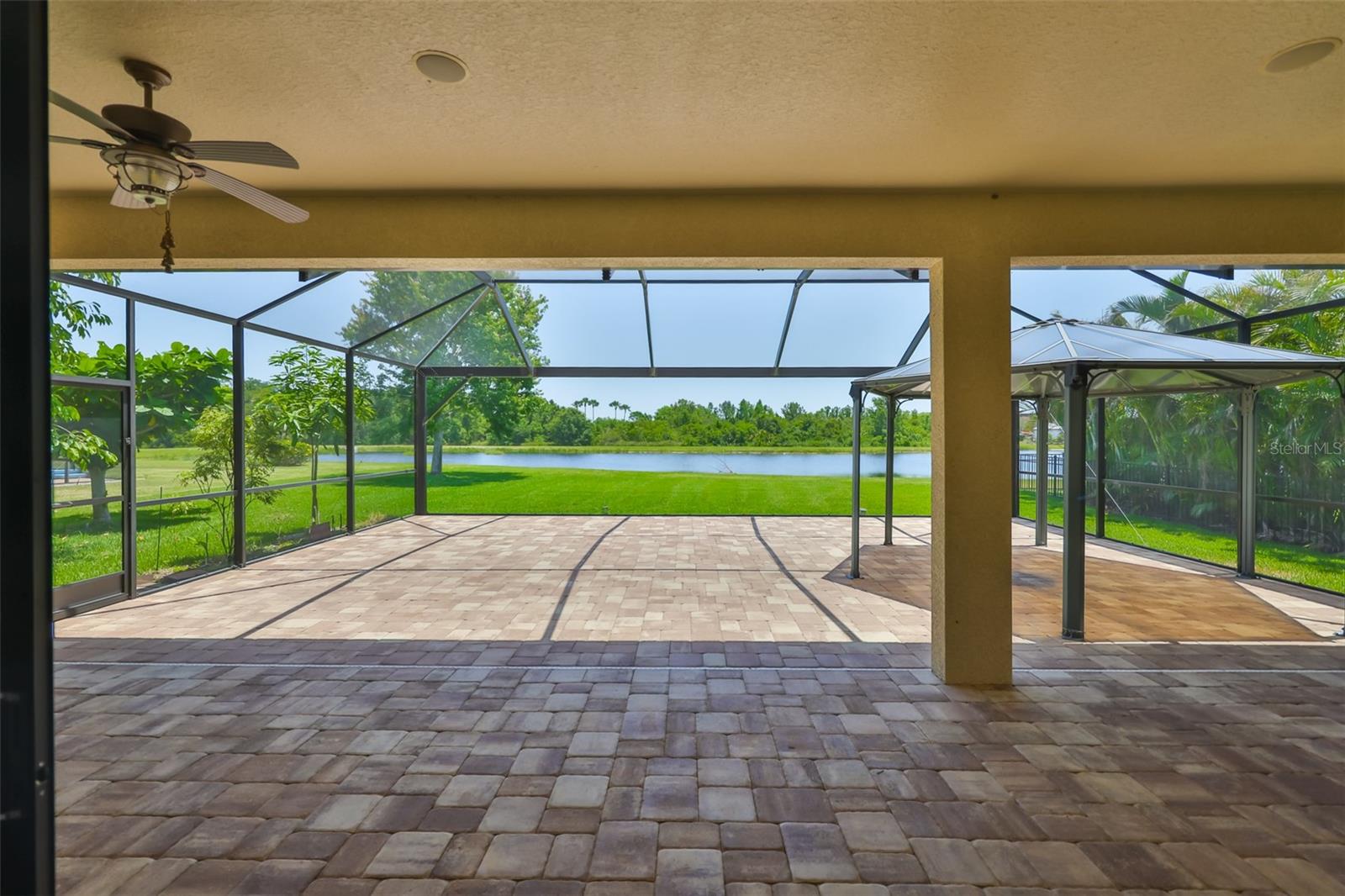 6913 PARK STRAND DR, APOLLO BEACH, FL, 33572