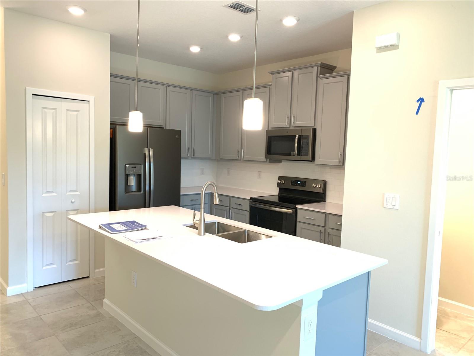 9125 TECUMSEH DR, ORLANDO, FL, 32825