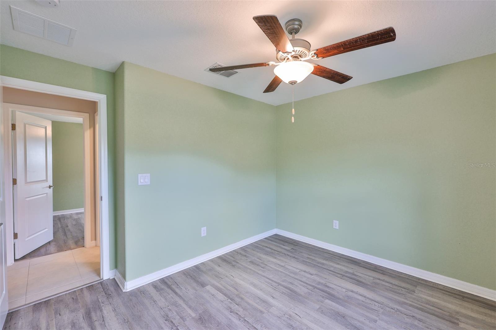 15411 MILLER CREEK DR, SUN CITY CENTER, FL, 33573