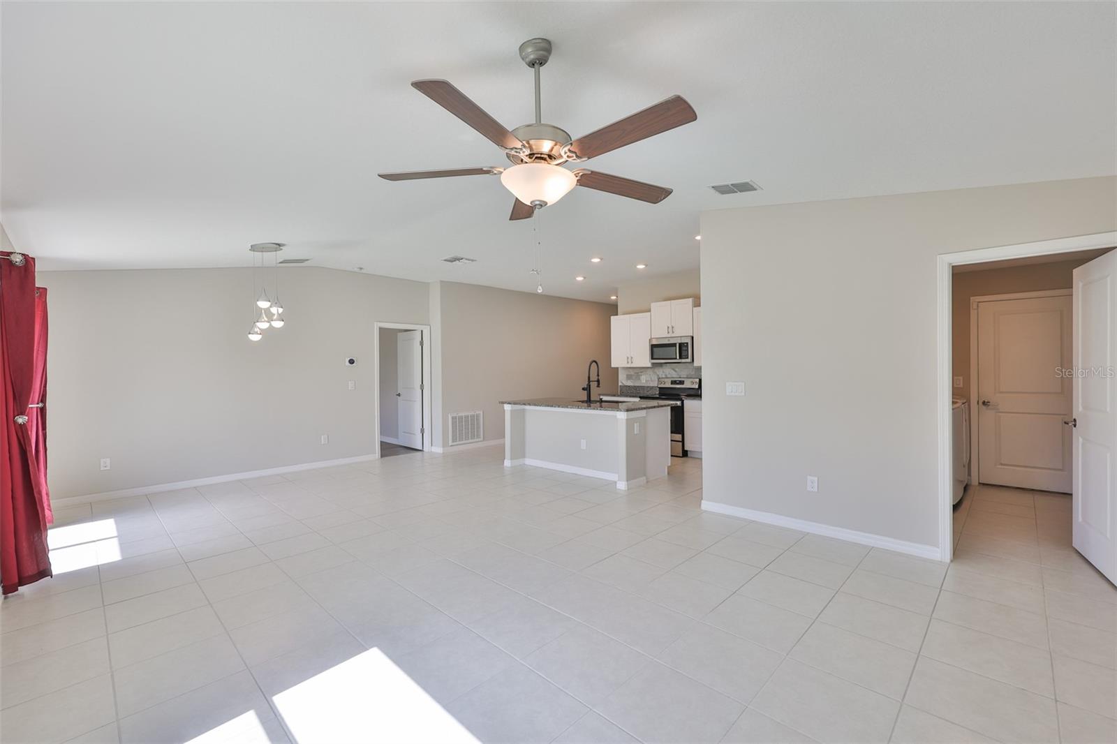 15411 MILLER CREEK DR, SUN CITY CENTER, FL, 33573