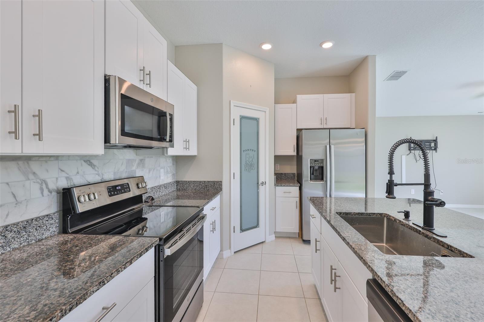 15411 MILLER CREEK DR, SUN CITY CENTER, FL, 33573