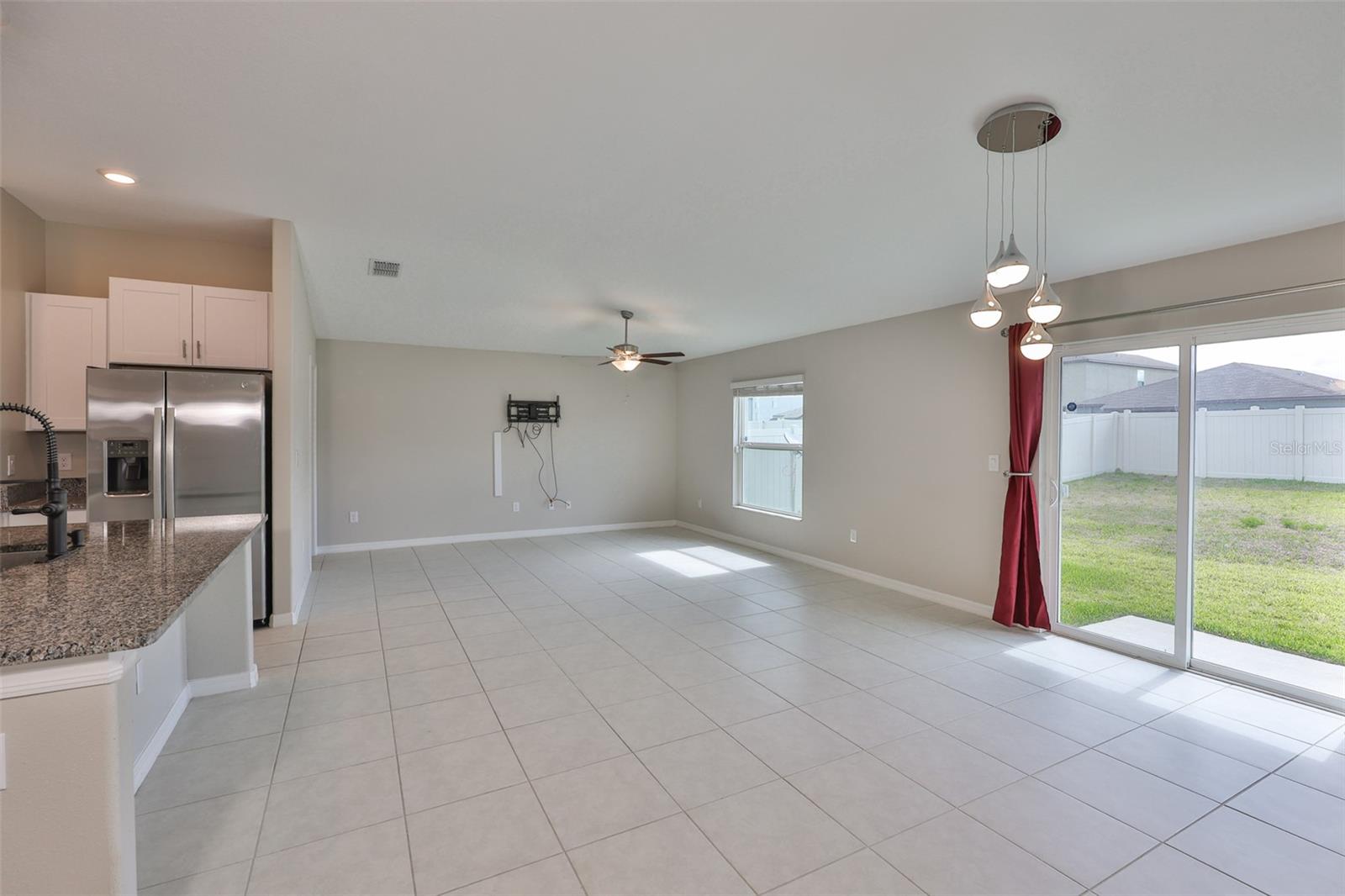 15411 MILLER CREEK DR, SUN CITY CENTER, FL, 33573
