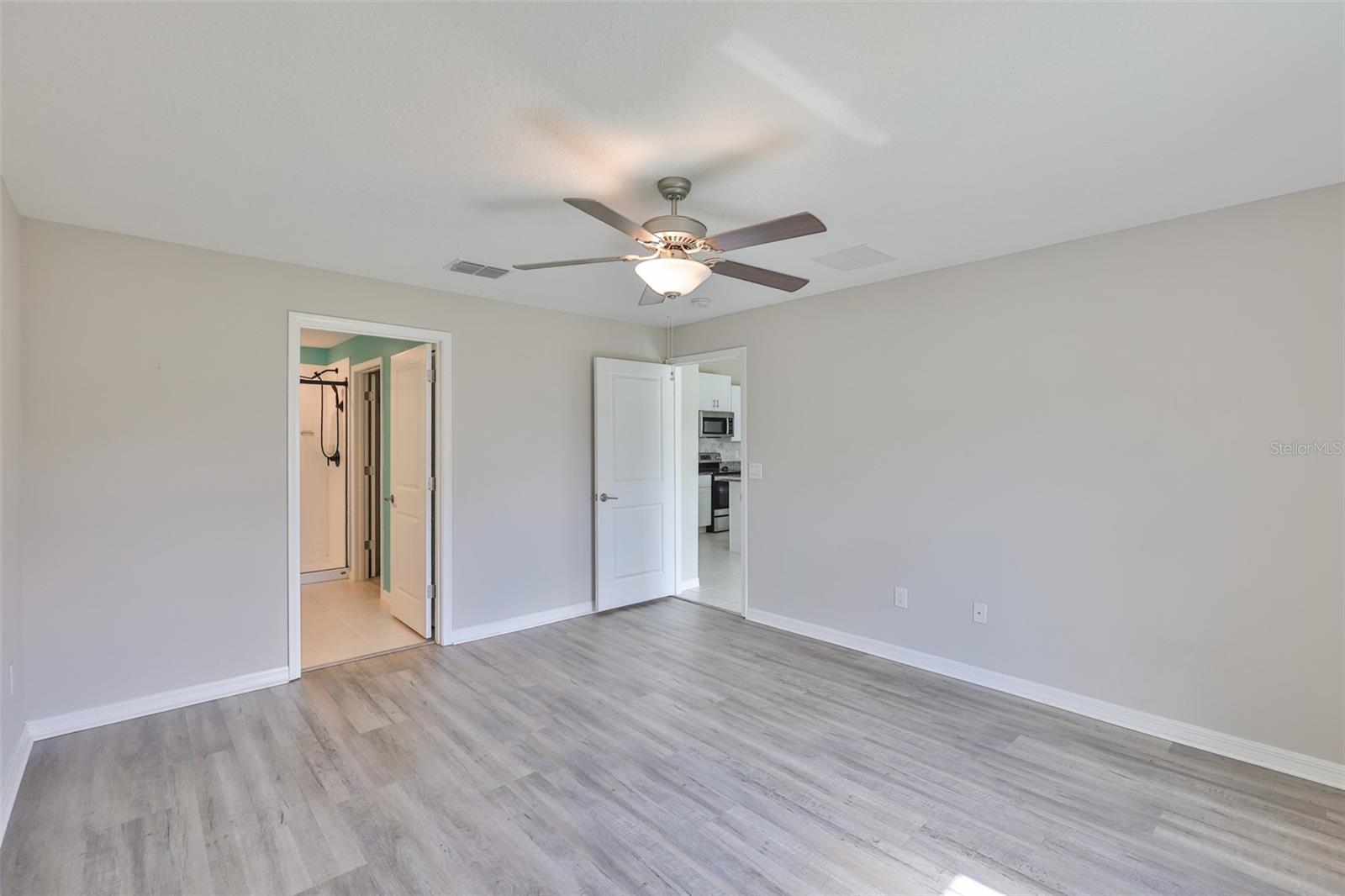 15411 MILLER CREEK DR, SUN CITY CENTER, FL, 33573