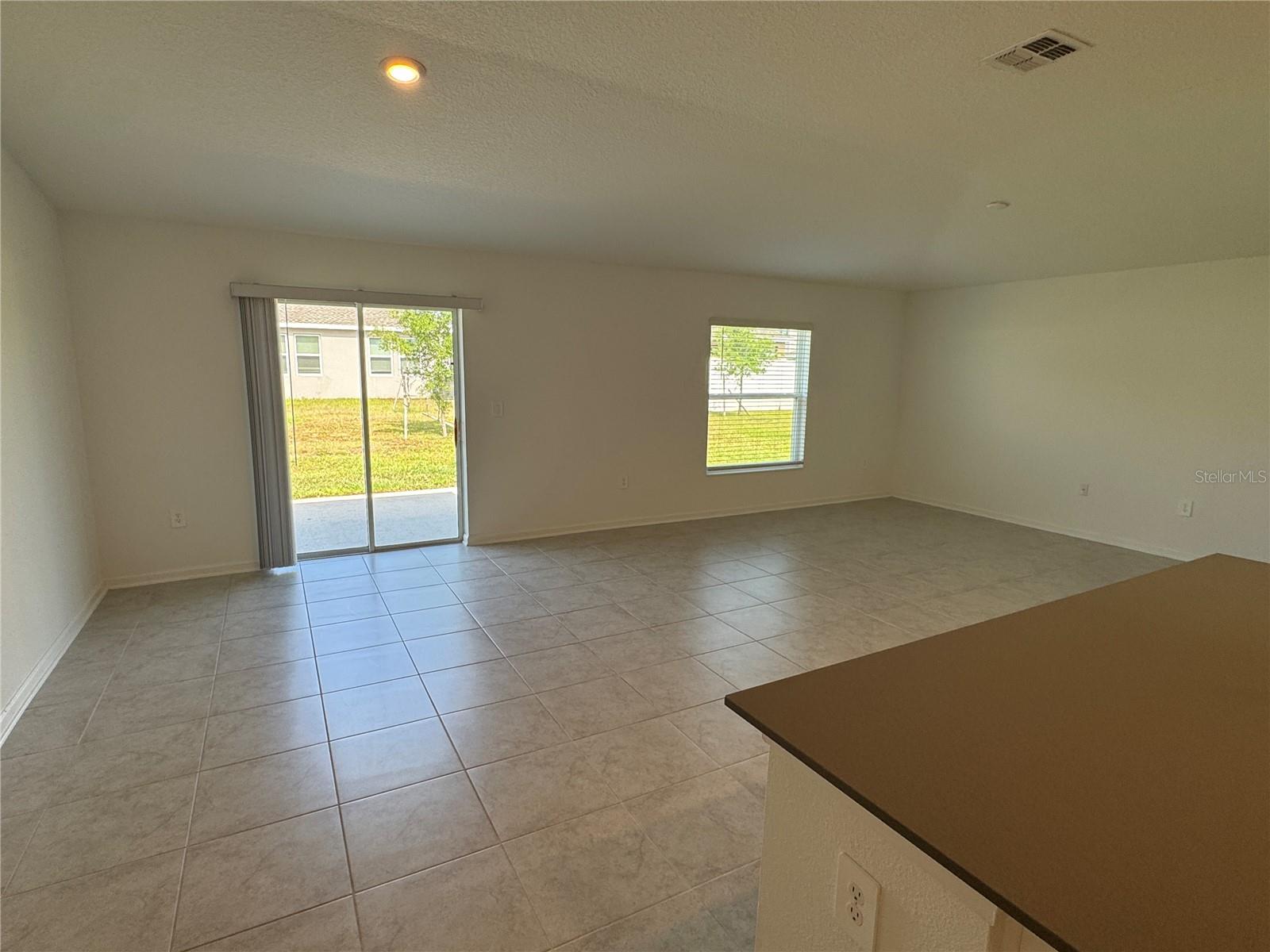 1162 JAMES PAUL RD, DAVENPORT, FL, 33837