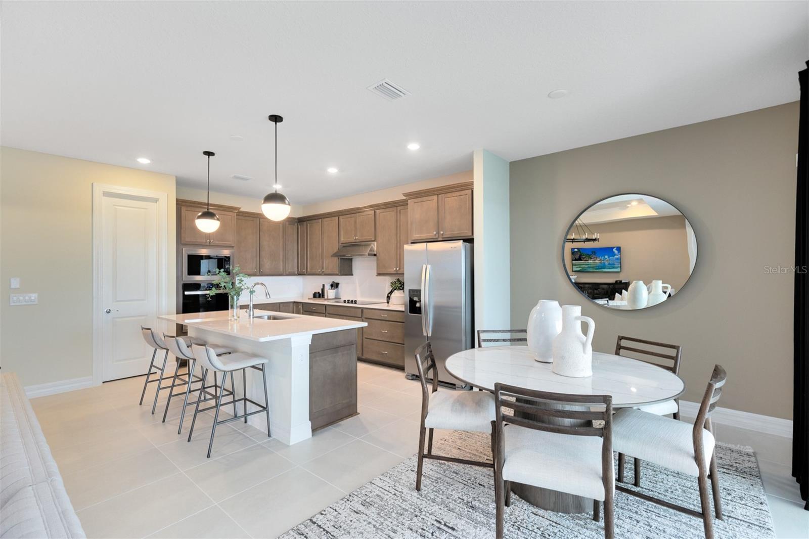 3814 BLUE VALE DR, DAVENPORT, FL, 33837