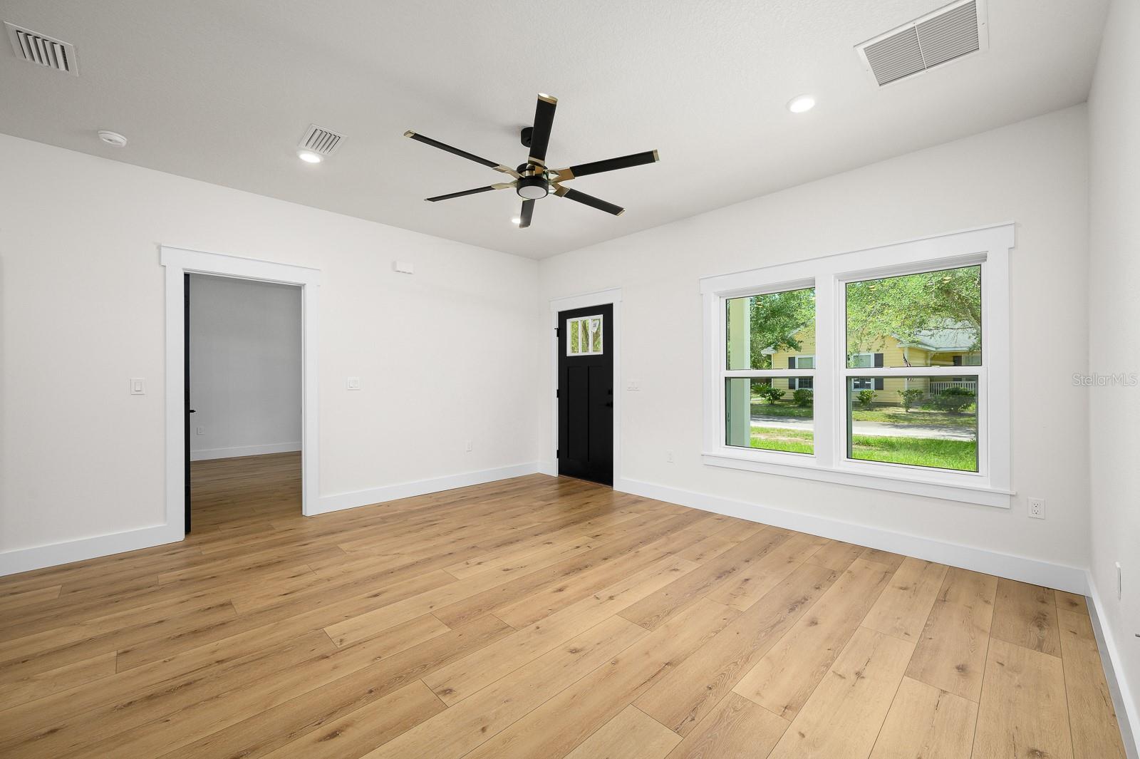 872 SW 2ND AVE, TRENTON, FL, 32693