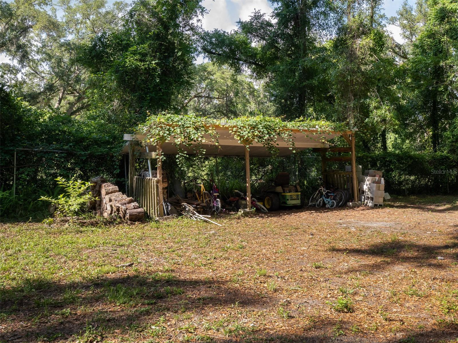 818 NW 202 ST, NEWBERRY, FL, 32669