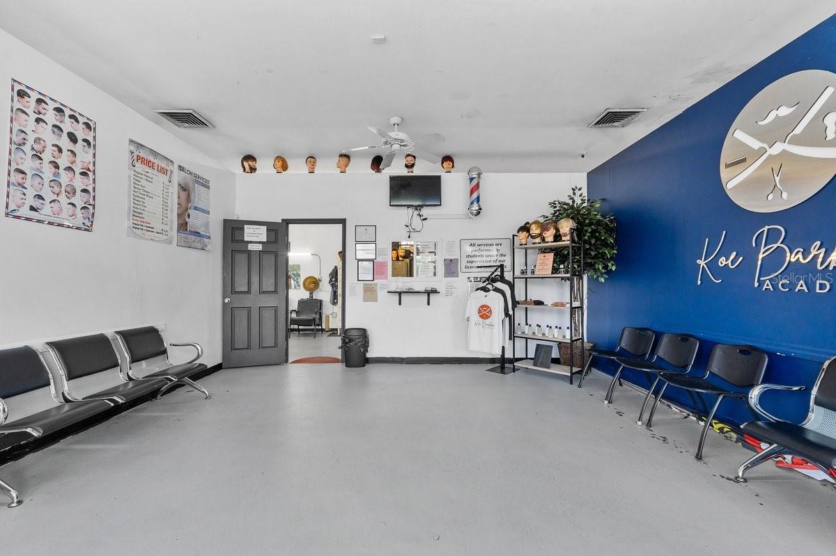 437 S CENTRAL AVE, LAKELAND, FL, 33812