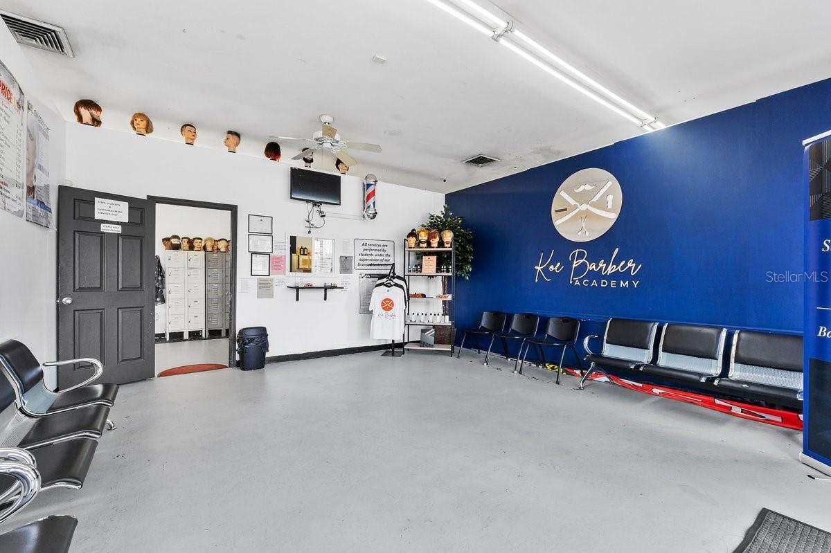 437 S CENTRAL AVE, LAKELAND, FL, 33812