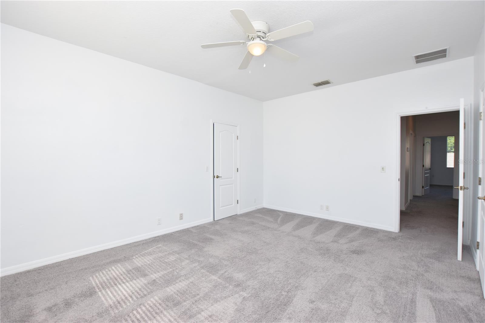 6352 SEDGEFORD DR, LAKELAND, FL, 33811