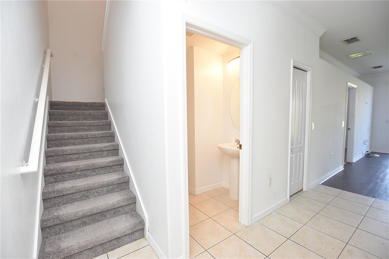 6352 SEDGEFORD DR, LAKELAND, FL, 33811