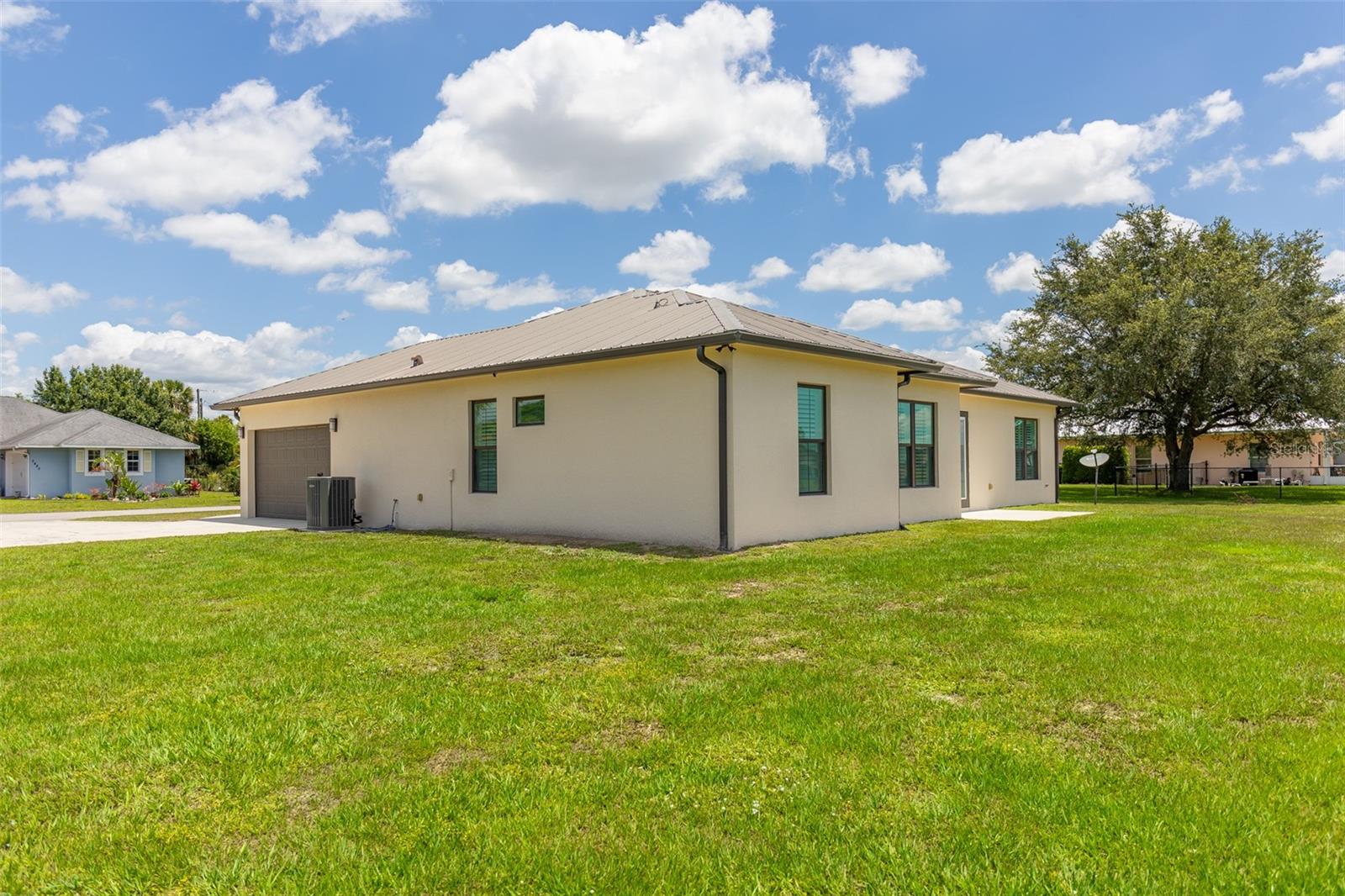 2484 SW 33RD CIR, OKEECHOBEE, FL, 34974