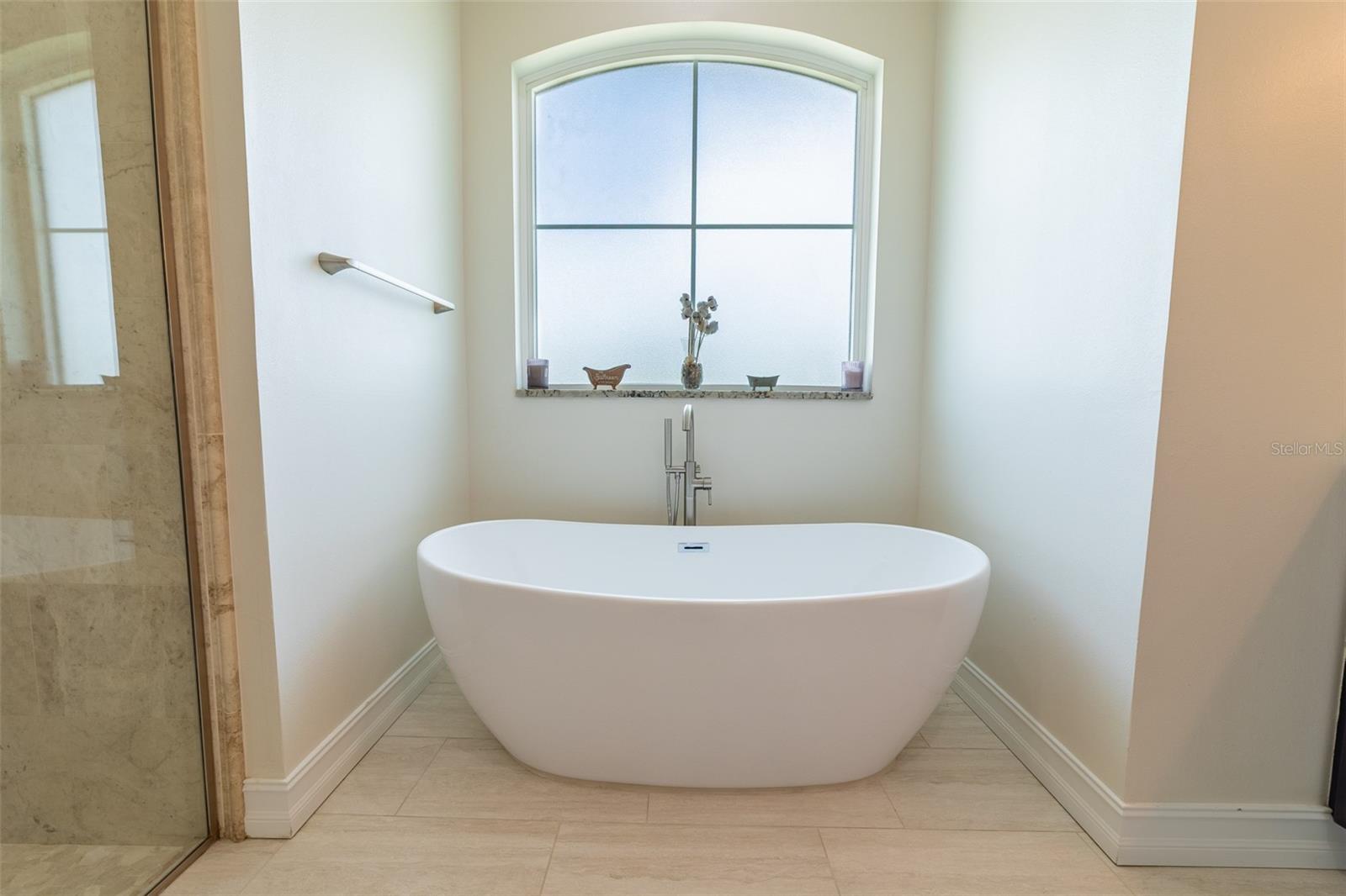 2484 SW 33RD CIR, OKEECHOBEE, FL, 34974