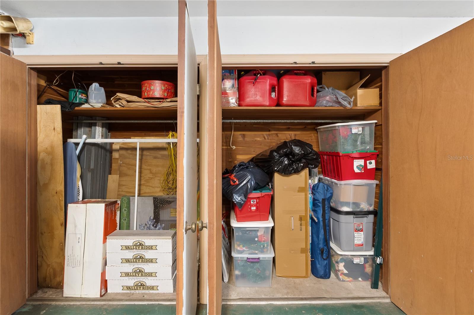 8350 40TH AVE N, ST PETERSBURG, FL, 33709