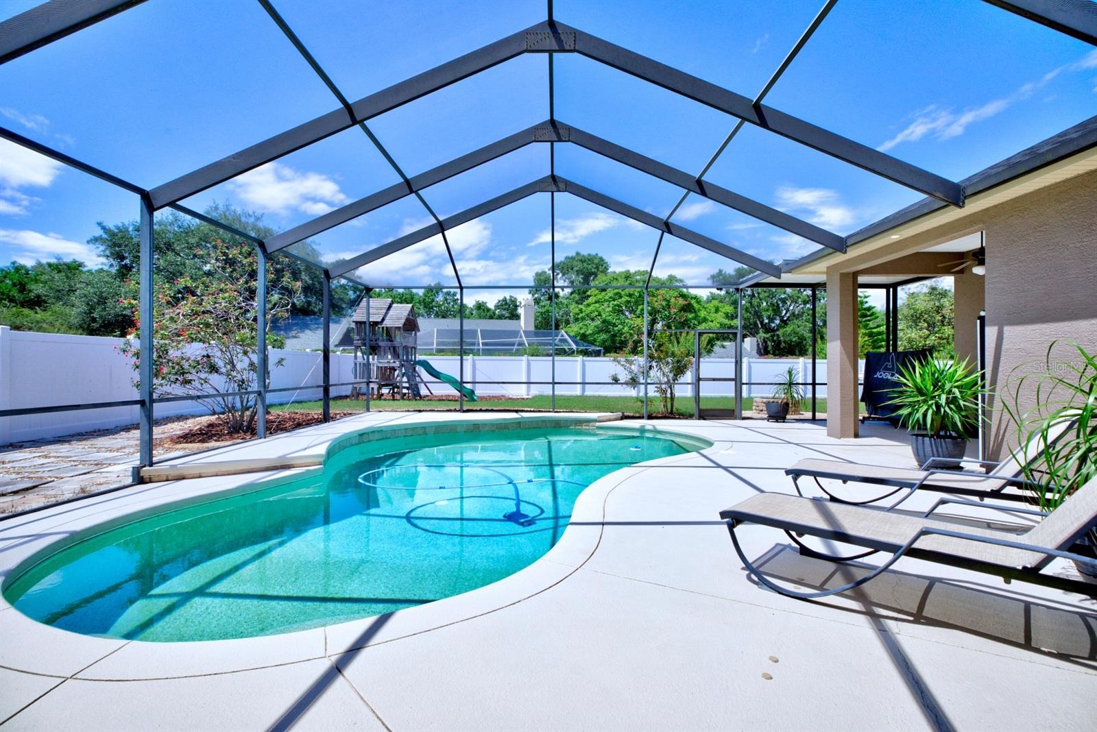 2032 INDIAN SKY CIR, LAKELAND, FL, 33813