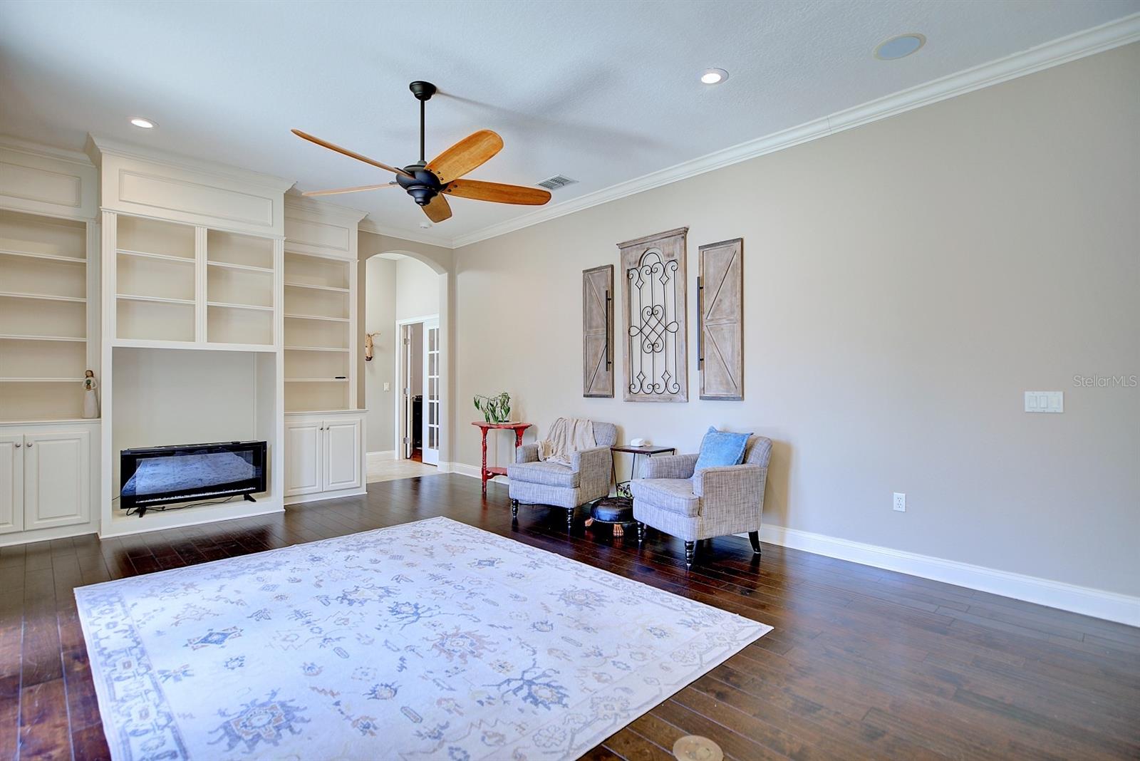 2032 INDIAN SKY CIR, LAKELAND, FL, 33813