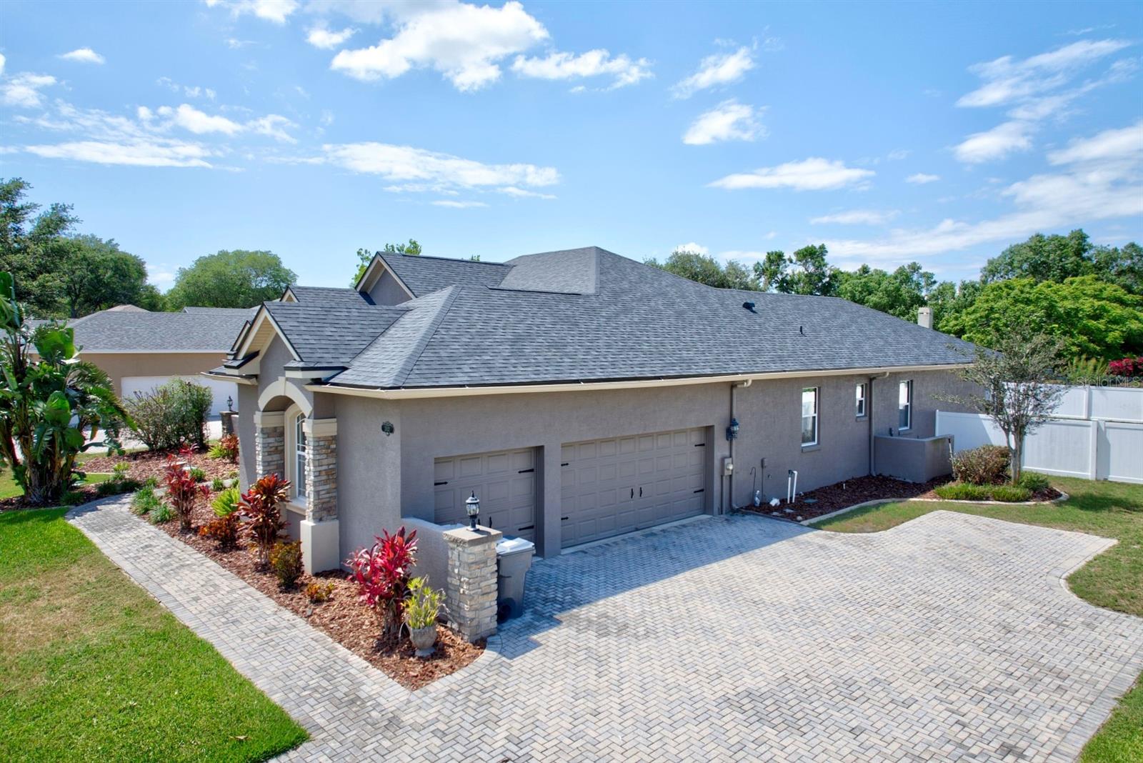 2032 INDIAN SKY CIR, LAKELAND, FL, 33813