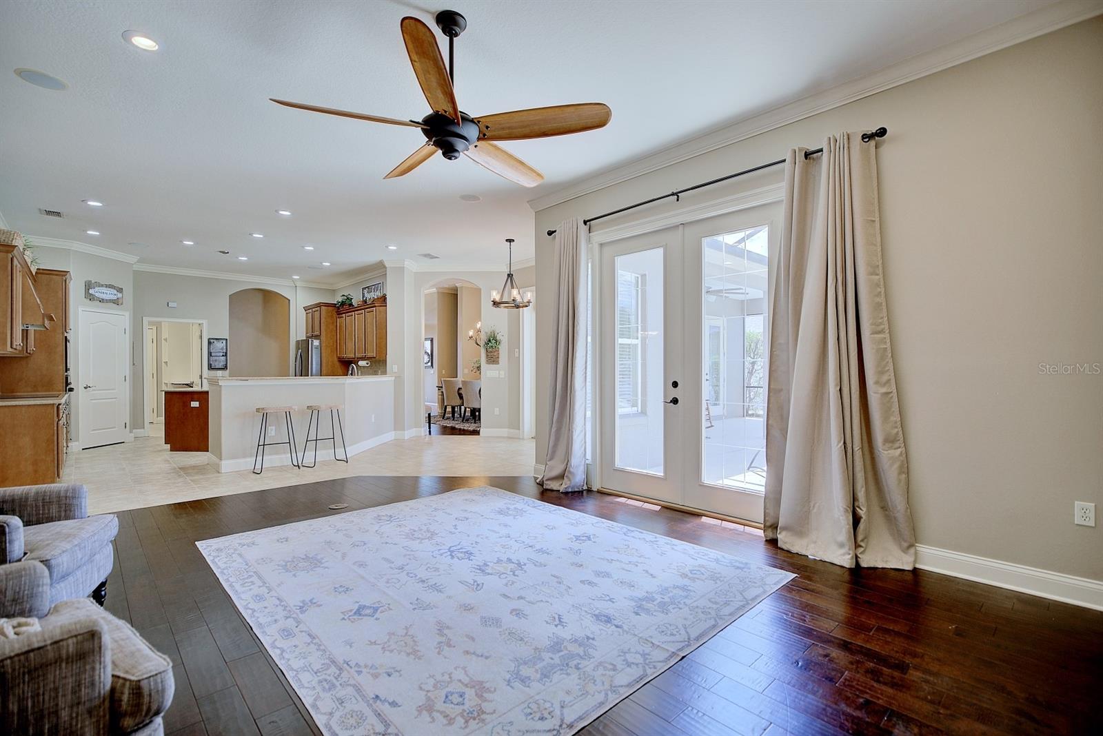 2032 INDIAN SKY CIR, LAKELAND, FL, 33813