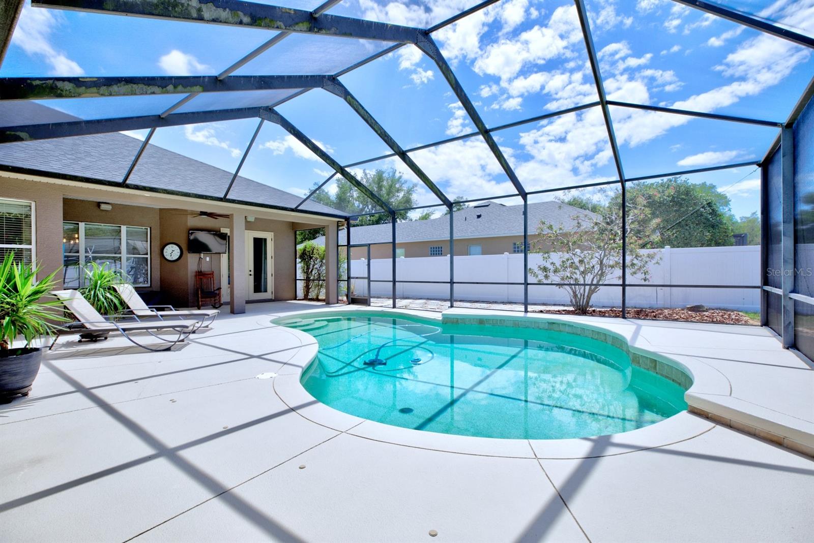 2032 INDIAN SKY CIR, LAKELAND, FL, 33813