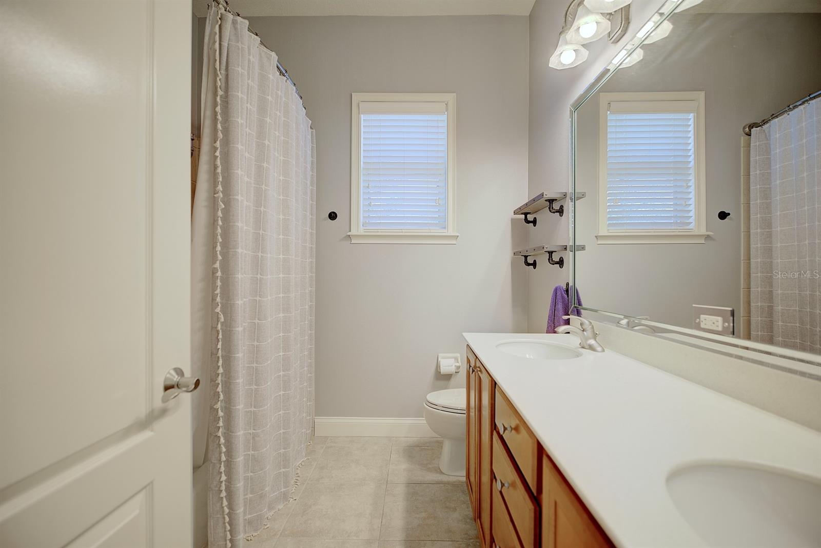 2032 INDIAN SKY CIR, LAKELAND, FL, 33813