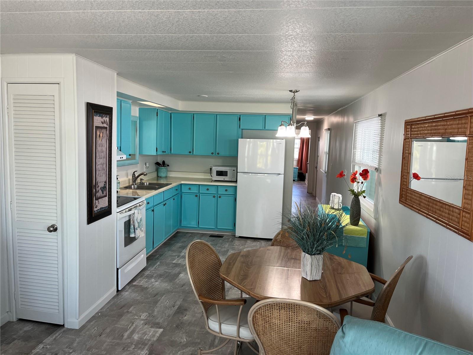 202 MANTUA DR, VENICE, FL, 34285