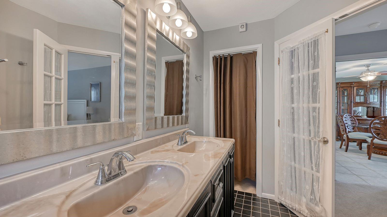 1461 PORPOISE RD, VENICE, FL, 34293