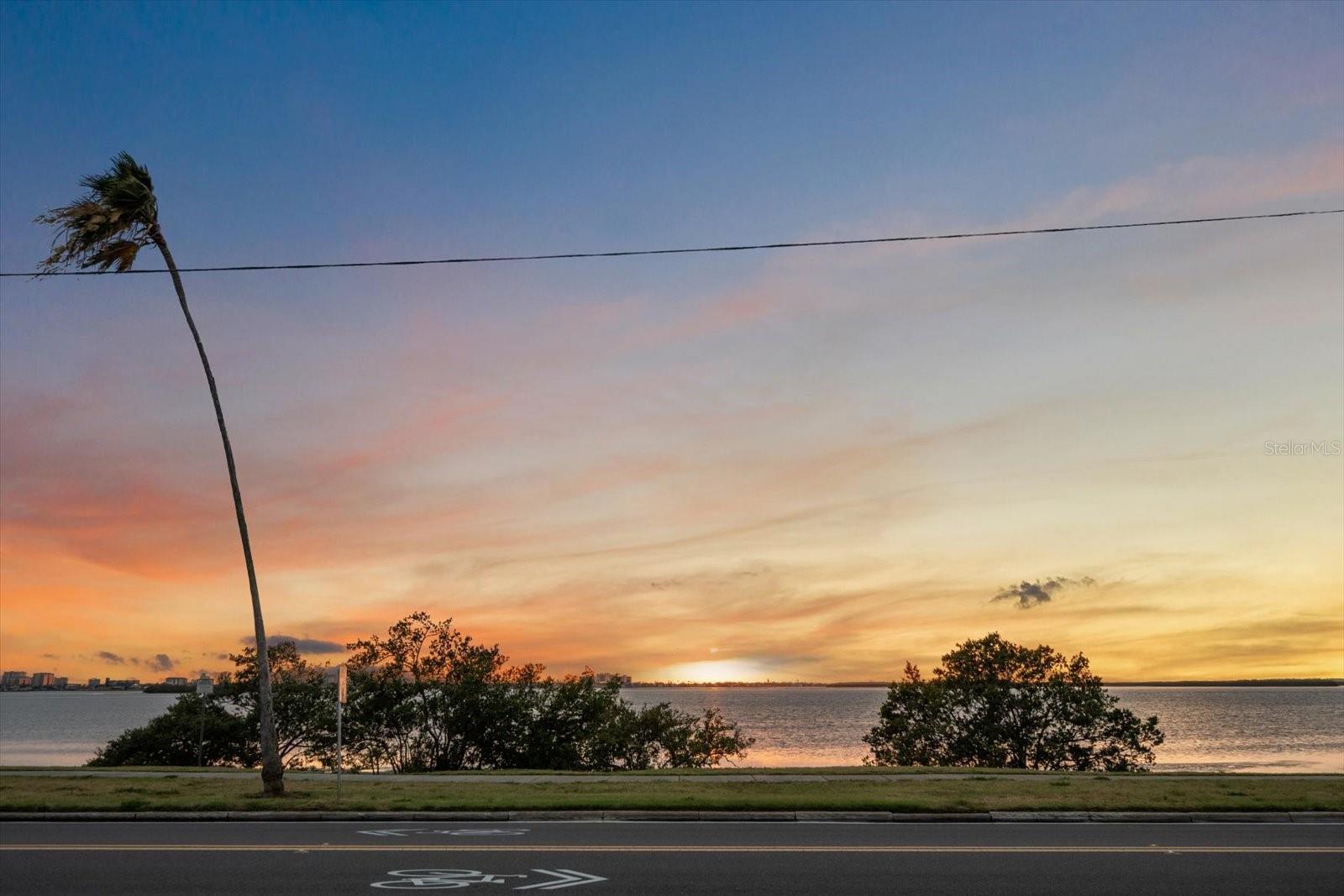 1963 EDGEWATER DR, CLEARWATER, FL, 33755