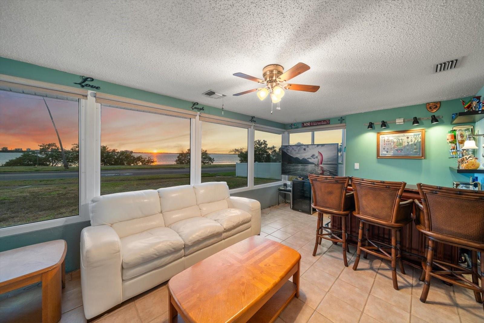 1963 EDGEWATER DR, CLEARWATER, FL, 33755