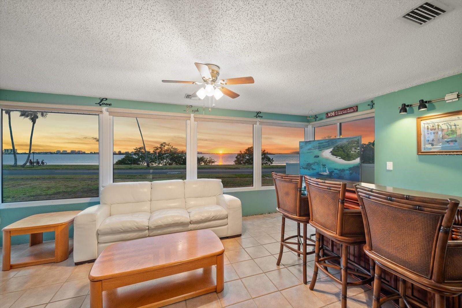 1963 EDGEWATER DR, CLEARWATER, FL, 33755