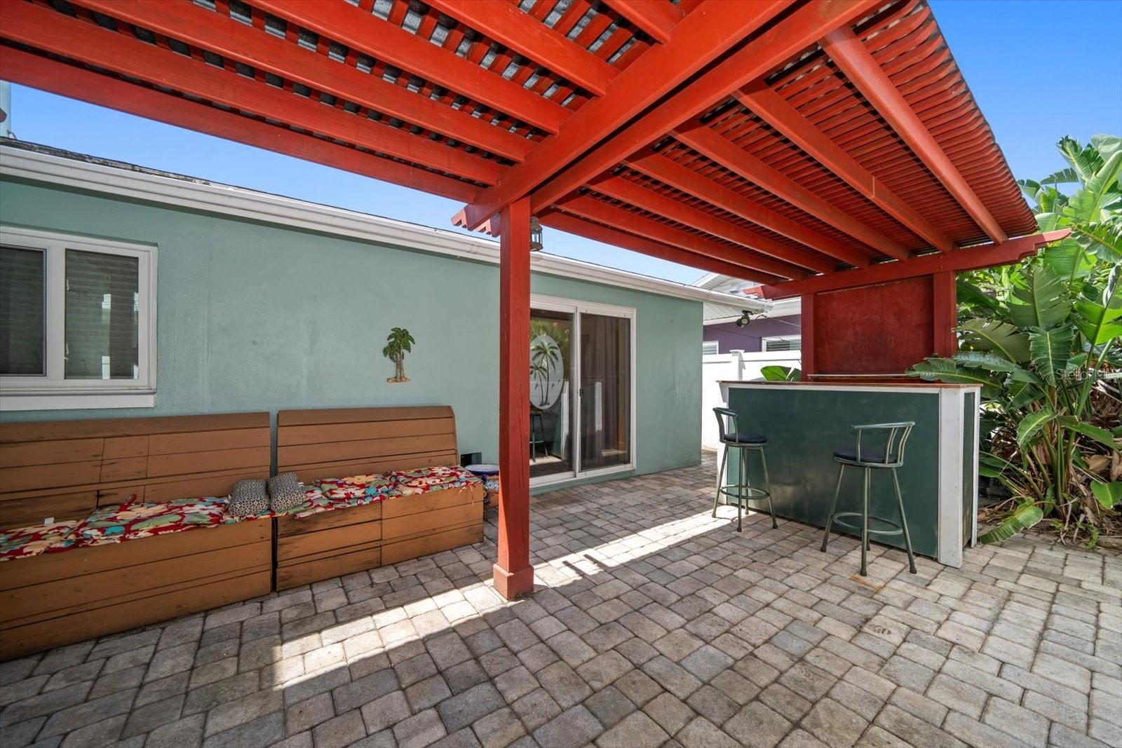 1963 EDGEWATER DR, CLEARWATER, FL, 33755