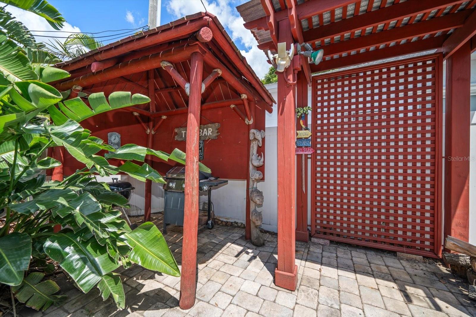 1963 EDGEWATER DR, CLEARWATER, FL, 33755