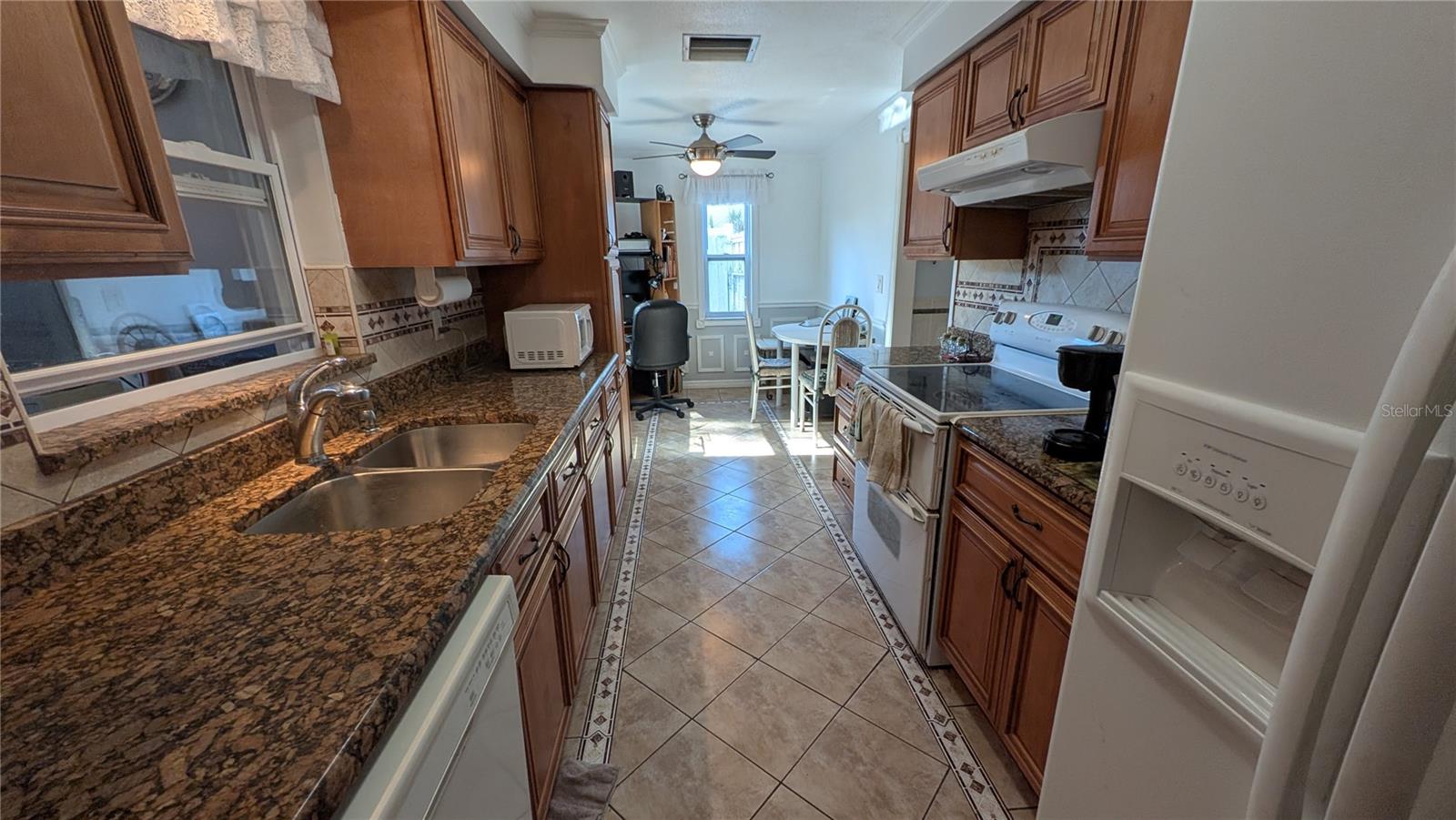 1538 S LAKE AVE, CLEARWATER, FL, 33756