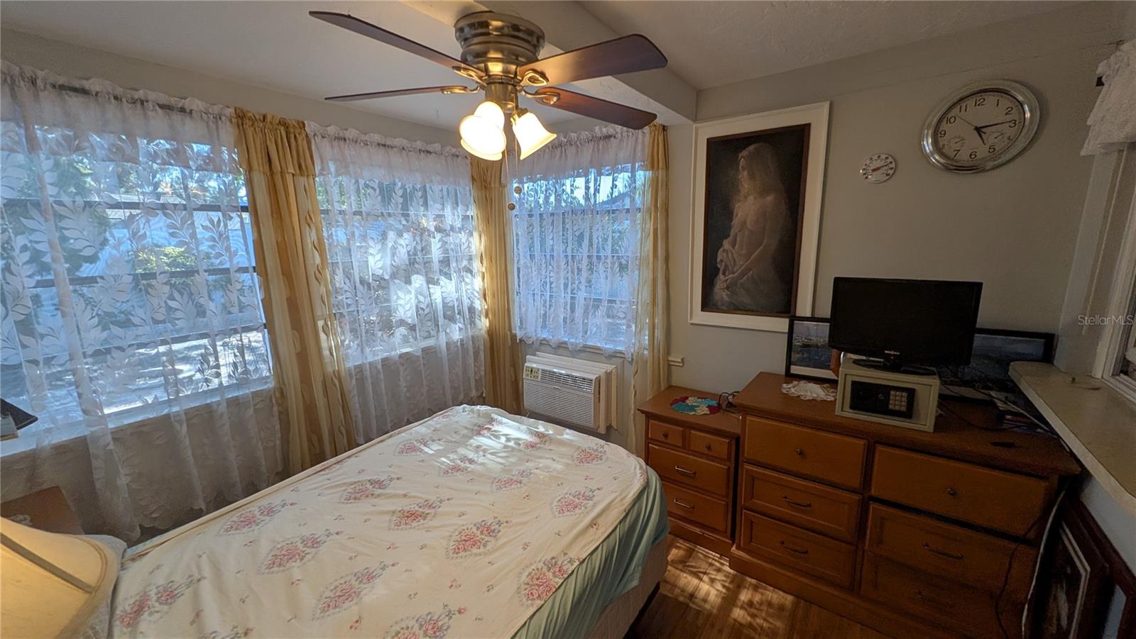 1538 S LAKE AVE, CLEARWATER, FL, 33756