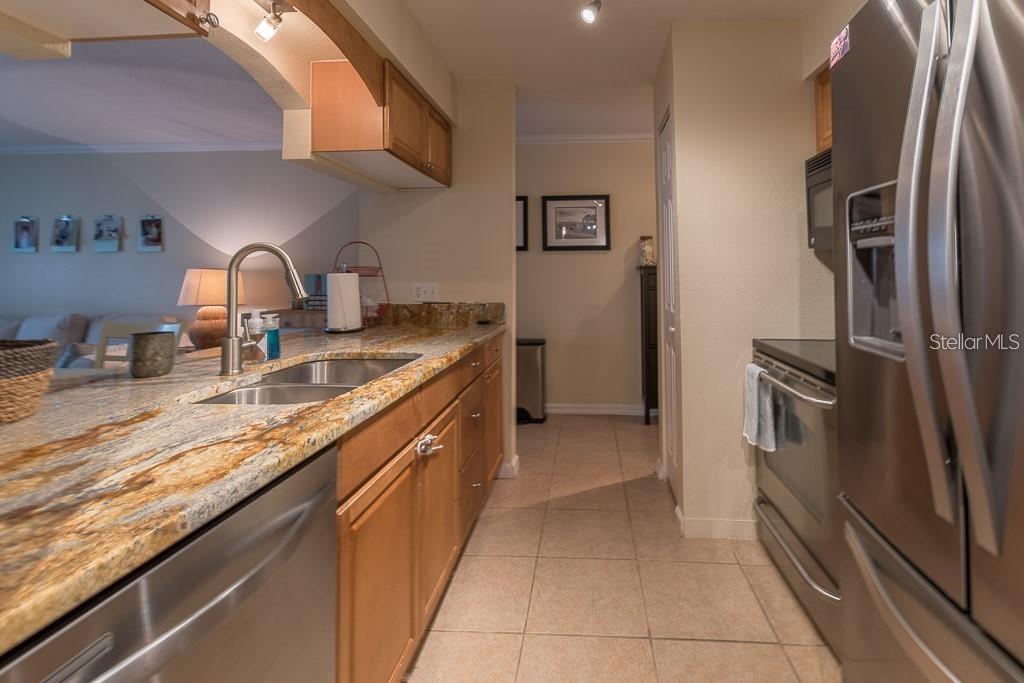 12293 SAILWINDS DR #106, LARGO, FL, 33773