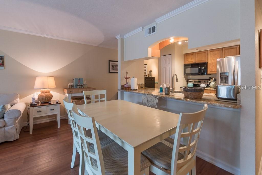 12293 SAILWINDS DR #106, LARGO, FL, 33773