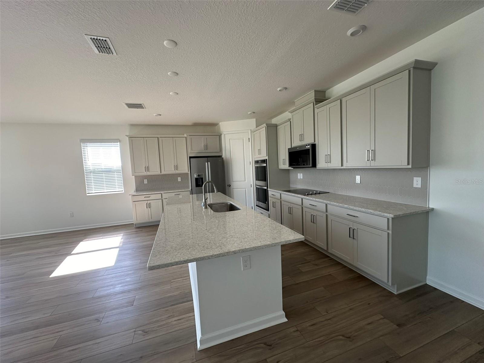 1964 VALENCIA BLOSSOM ST, CLERMONT, FL, 34711