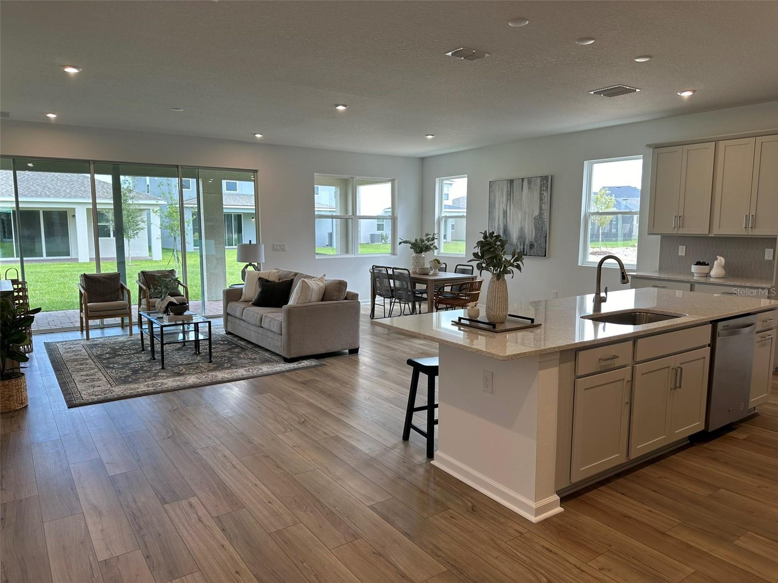 1964 VALENCIA BLOSSOM ST, CLERMONT, FL, 34711